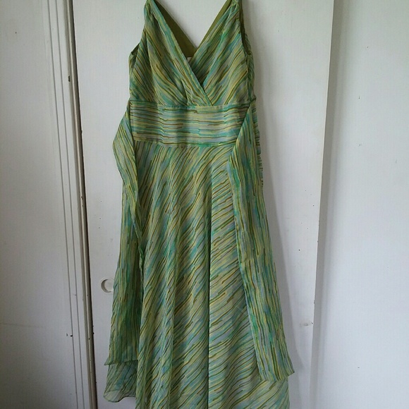Cato Dresses & Skirts - Pretty summer dress sz 10